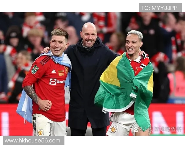 现役九号足球明星的辉煌历程与未来展望分析